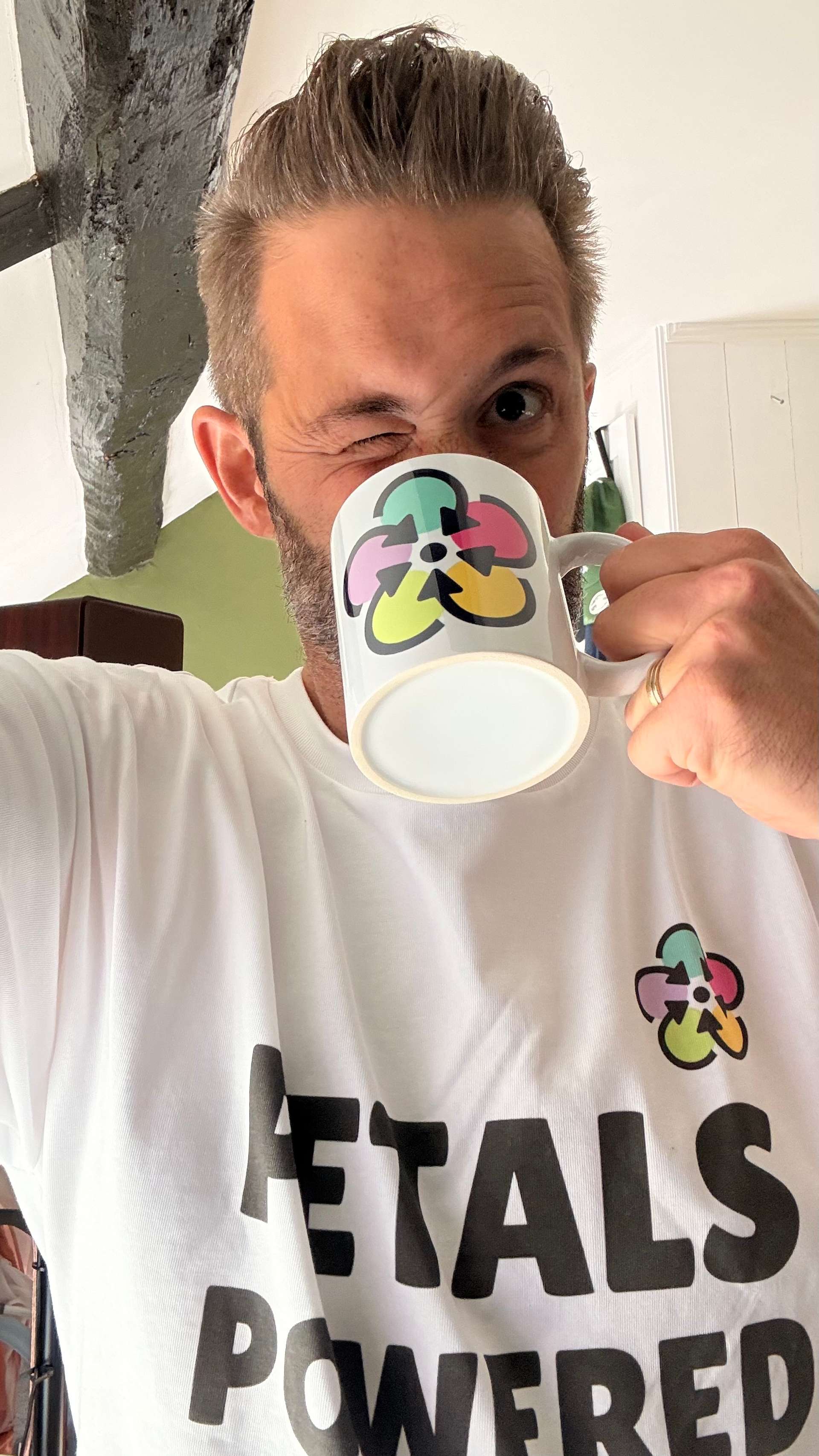 Modelling (badly) the PETALS Powered t-shirt and mug